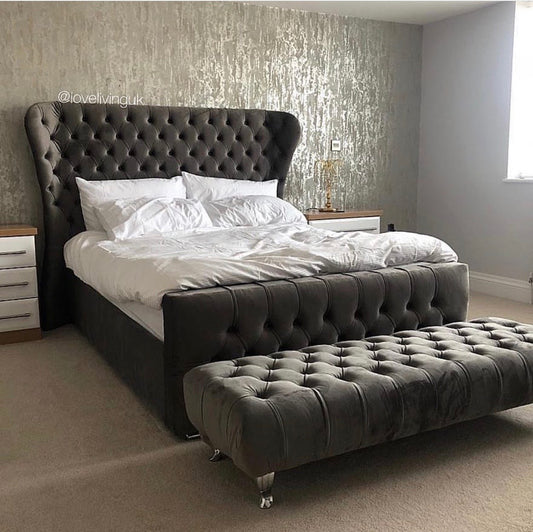 Oxford Wingback Bed – Regal Comfort with Deep Buttoned Elegance