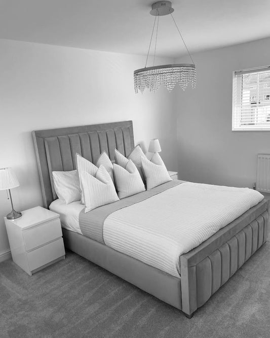 Border Line Panel Bed – Contemporary Luxury with Defined Detailing